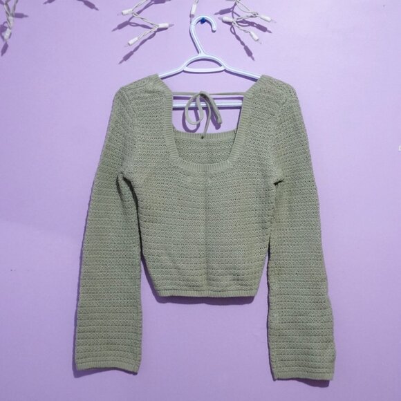 sage green sweater / hollister - Picture 4 of 6